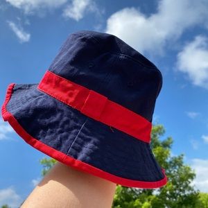 Liz Claiborne Bucket Hat